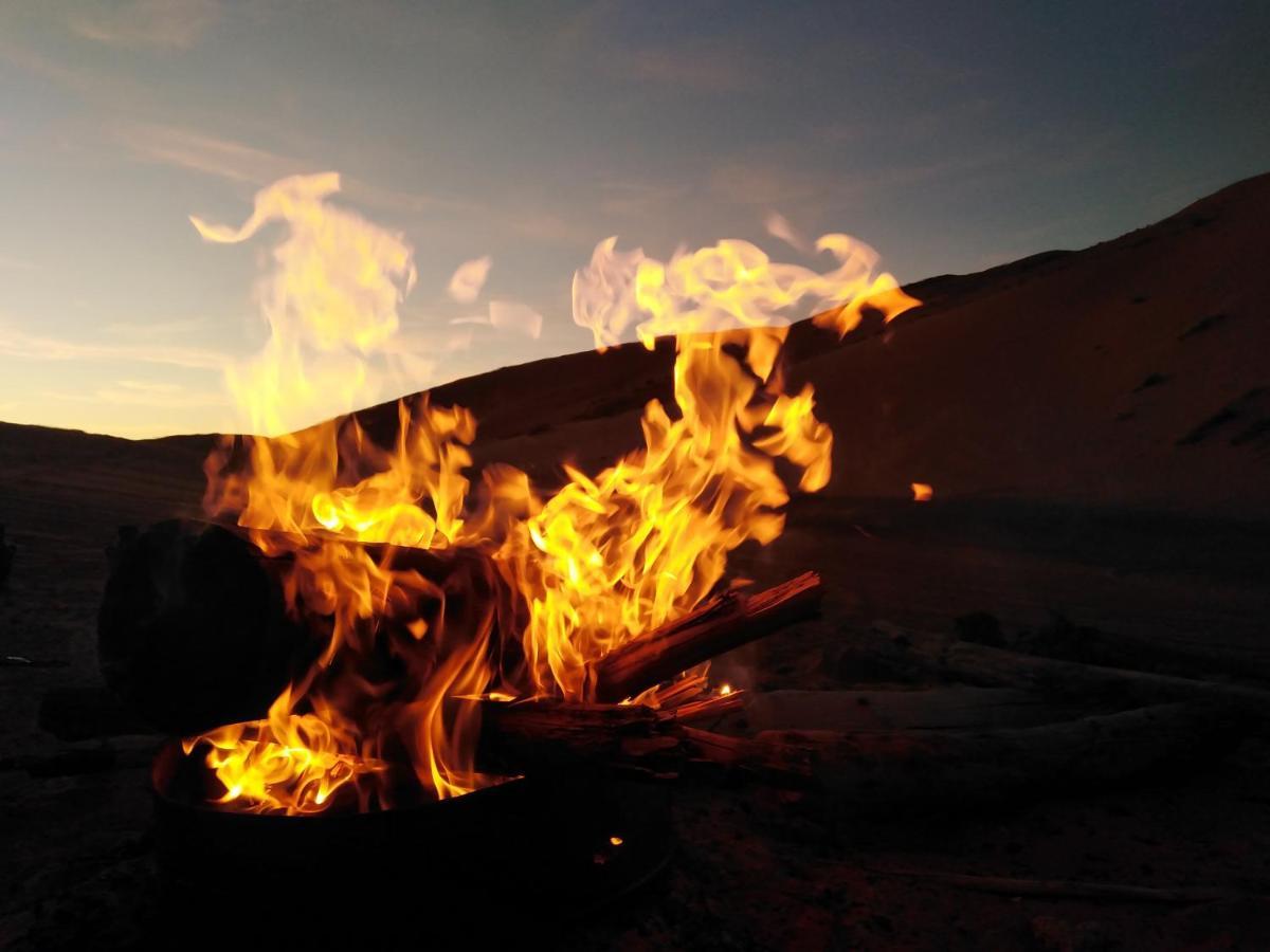 Riad Amar Merzouga Eksteriør bilde